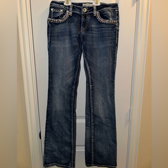 Charme Jeans Embellished with Rhinestones 29 Waist Great Condition - Picture 1 of 3